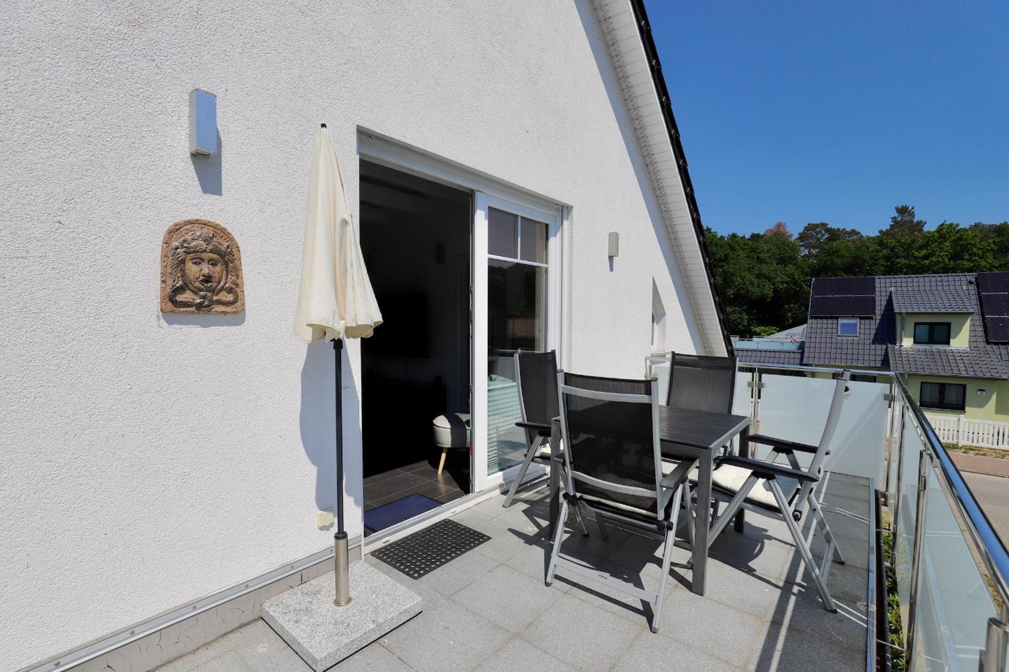 Ferienwohnung4 Im Haus Moewe Thiessow Exterior photo